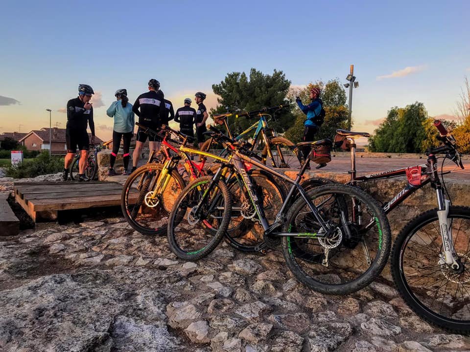 74334088_3030998580247103_5768033502482137088_n