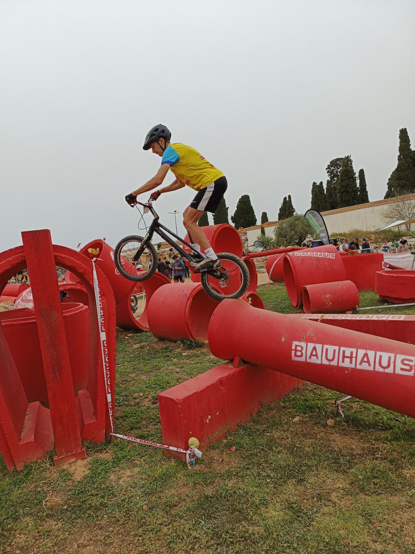 WhatsApp Image 2024-04-11 at 09.44.04 (1)