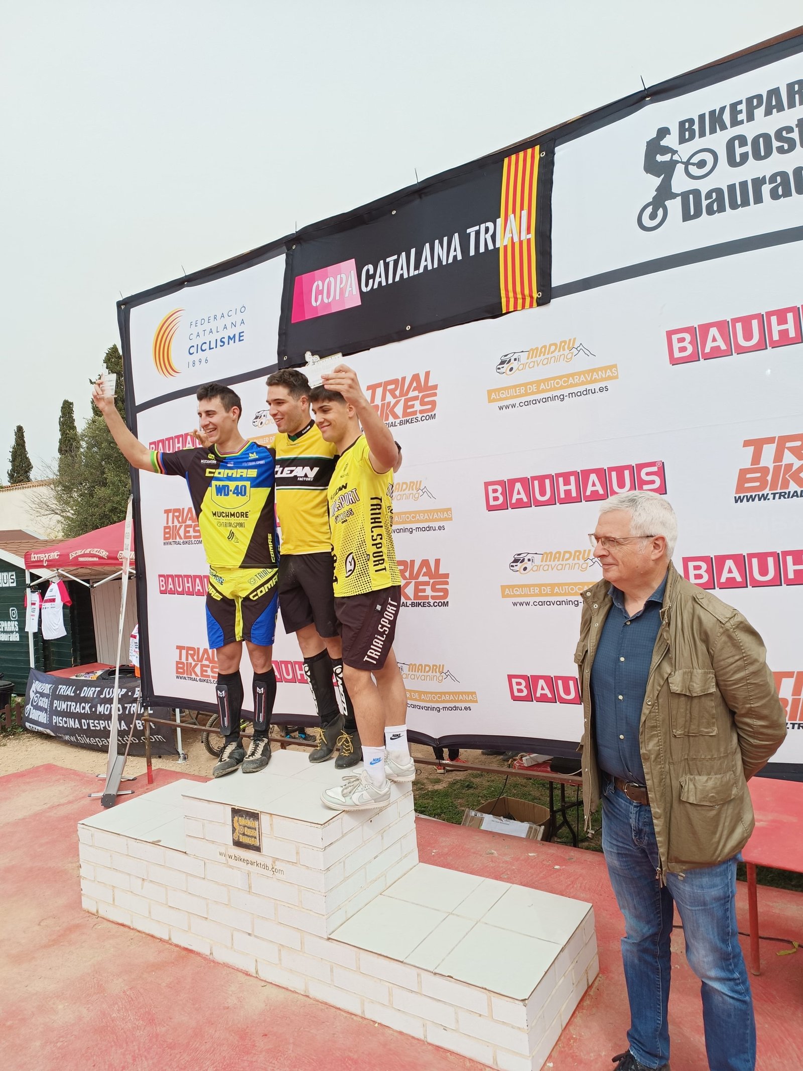 WhatsApp Image 2024-04-11 at 09.44.06