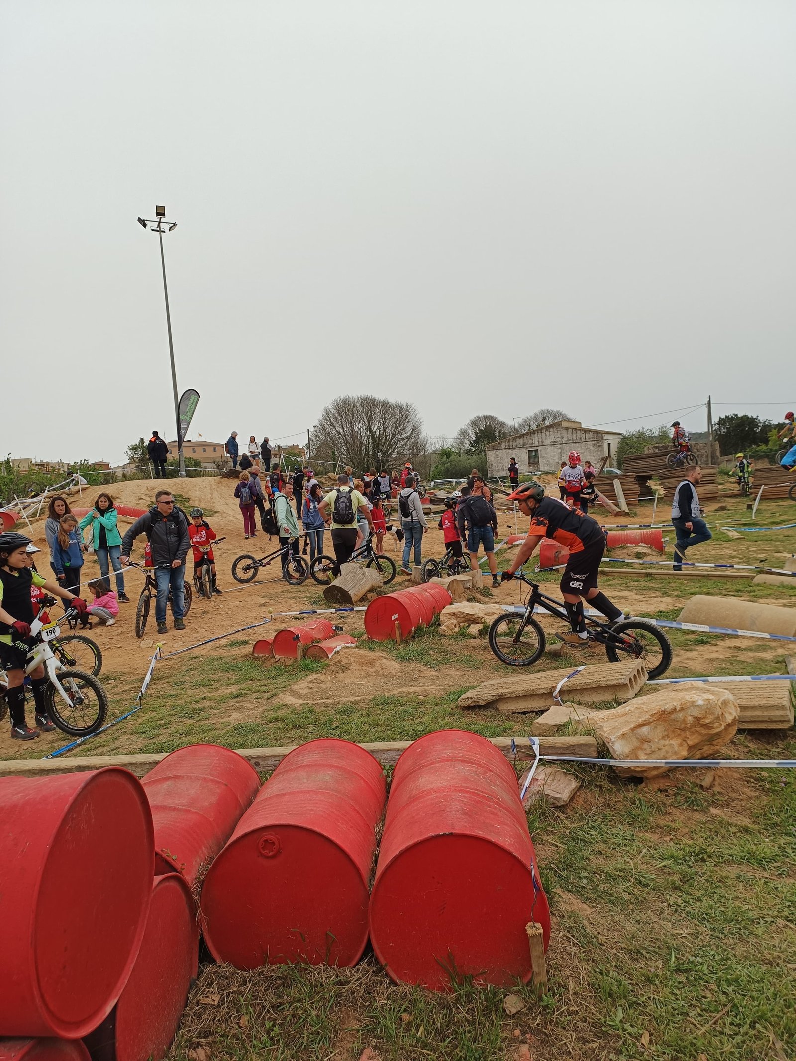 WhatsApp Image 2024-04-11 at 09.44.07 (5)