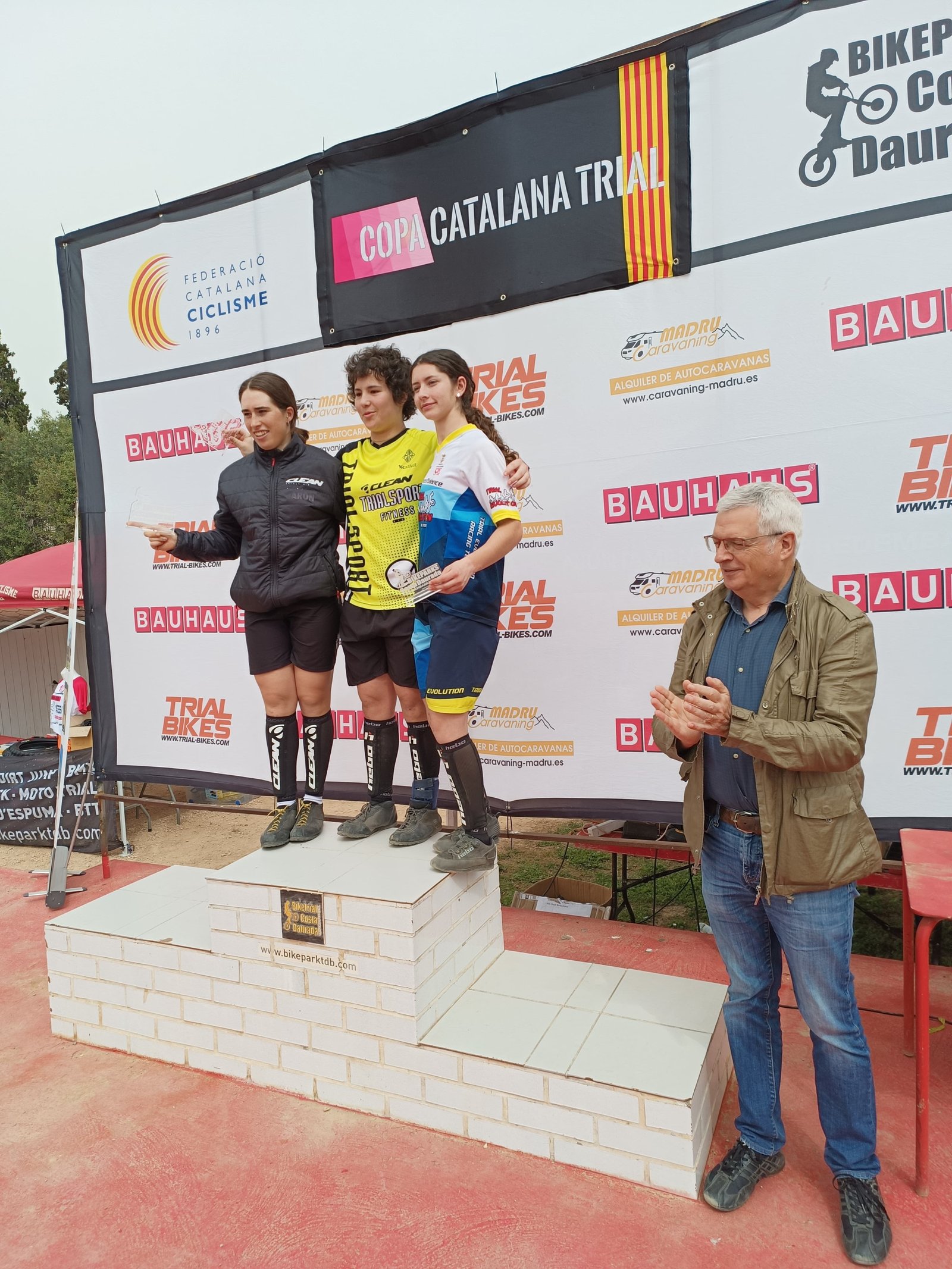 WhatsApp Image 2024-04-11 at 09.44.07