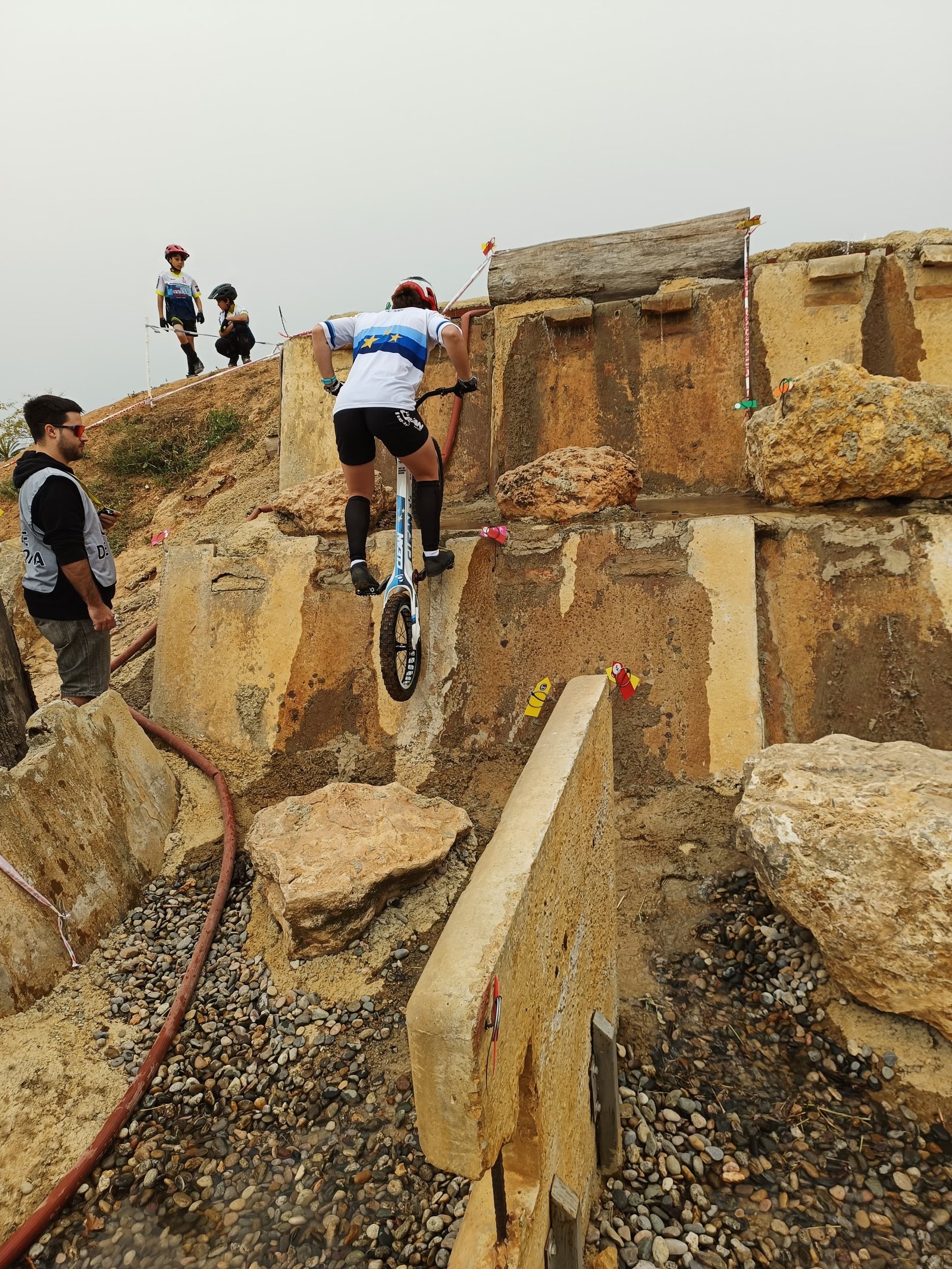 WhatsApp Image 2024-04-11 at 09.44.08