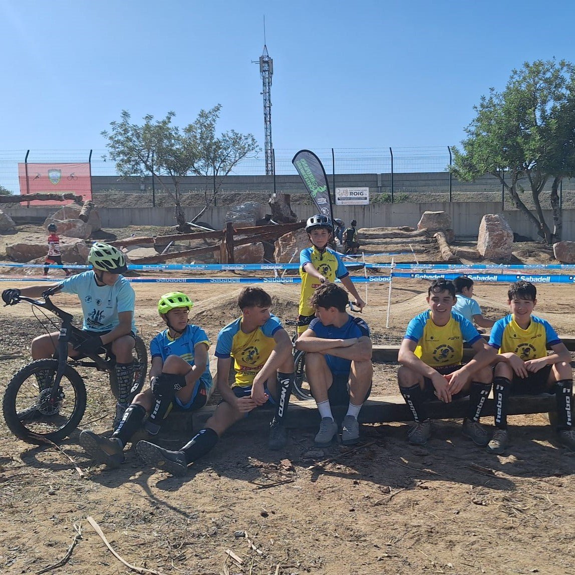 57abafa7-a8f3-4de0-8485-21a3505b2c87