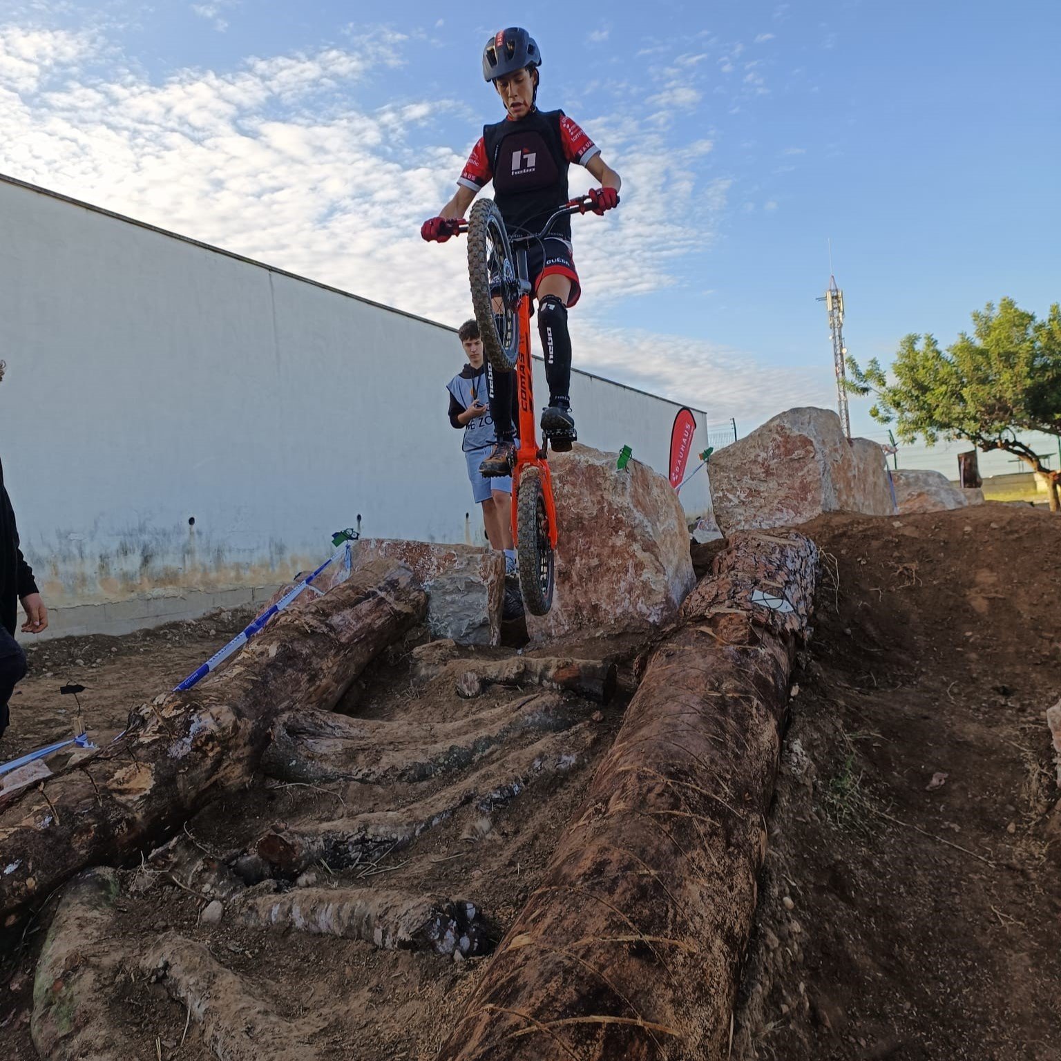 b4640754-9226-4c62-b317-3867e13d991f