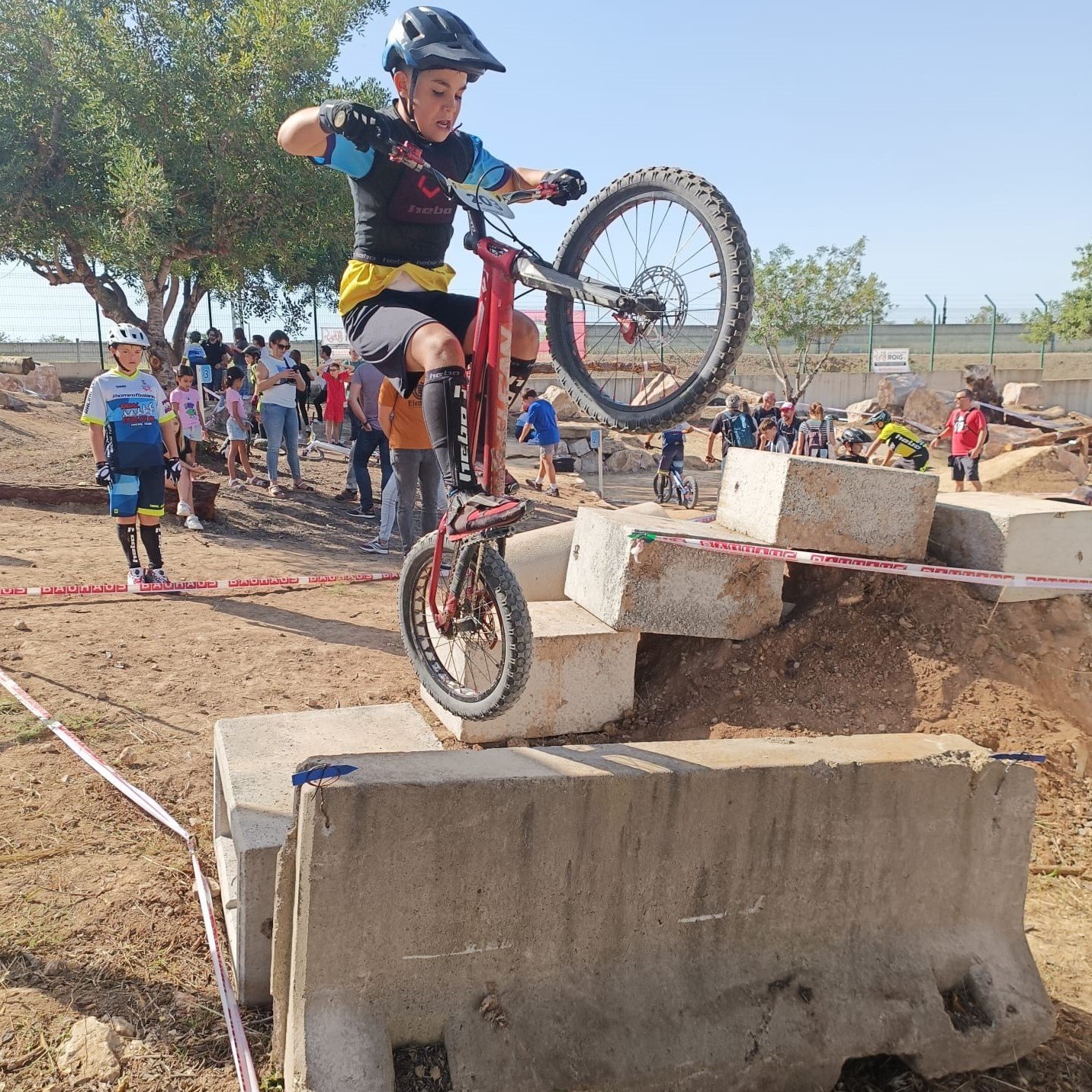 d6607055-e0d1-4760-821a-1b8f07796e24