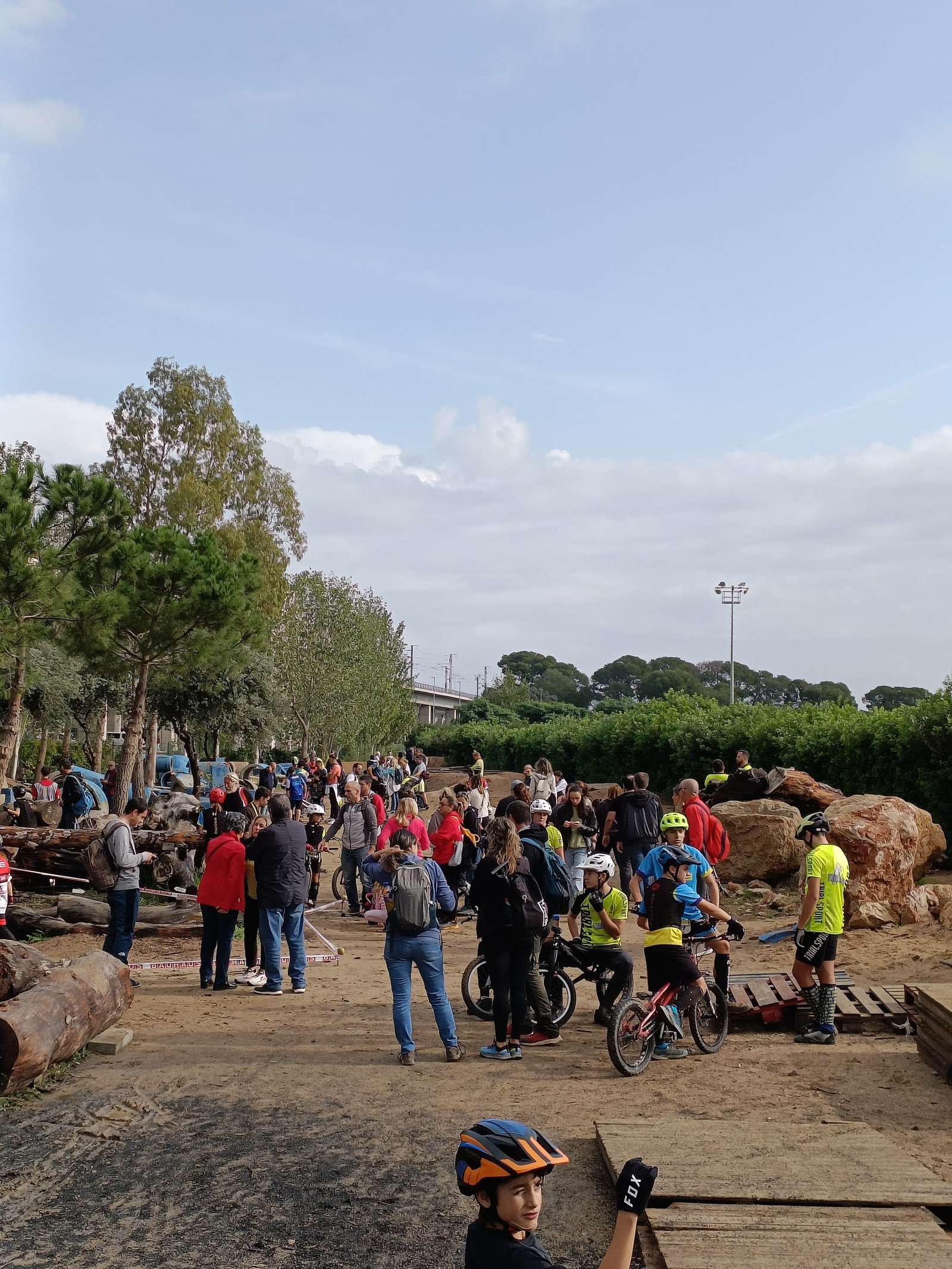 3285937c-6c17-4e95-8f33-b9c97879743f