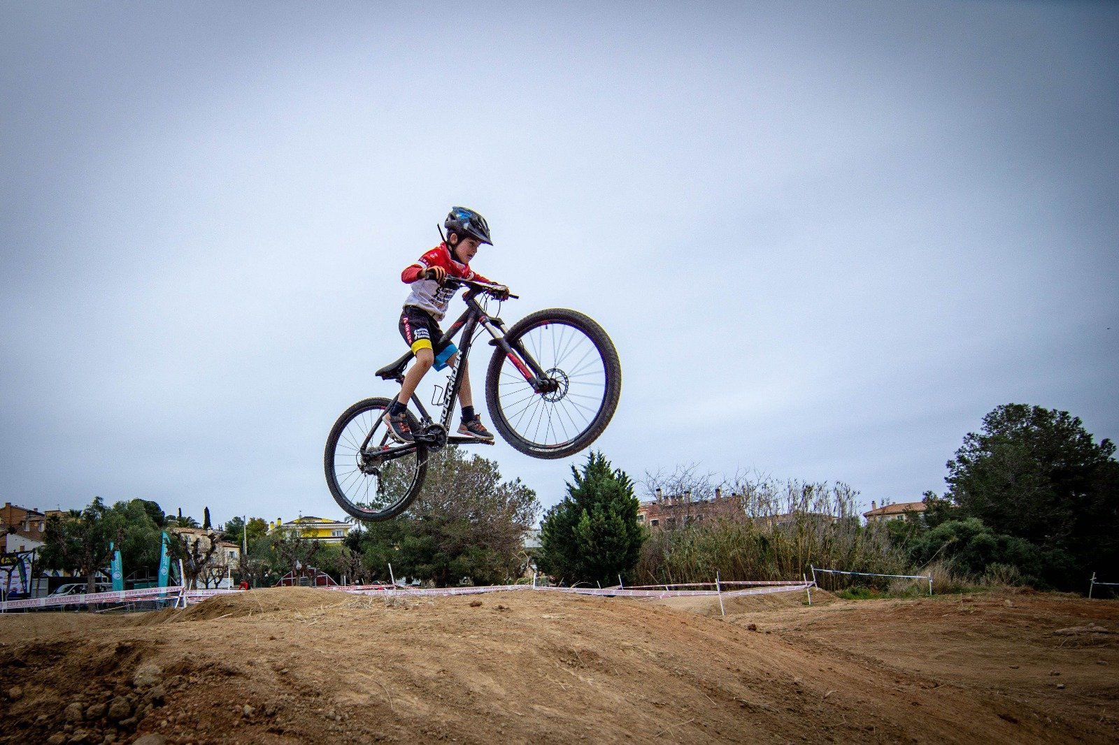 WhatsApp Image 2025-02-15 at 21.02.50 (2)