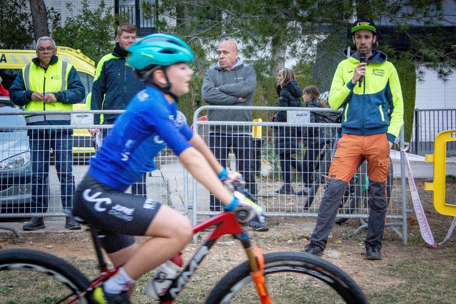 WhatsApp Image 2025-02-15 at 21.02.53 (3)