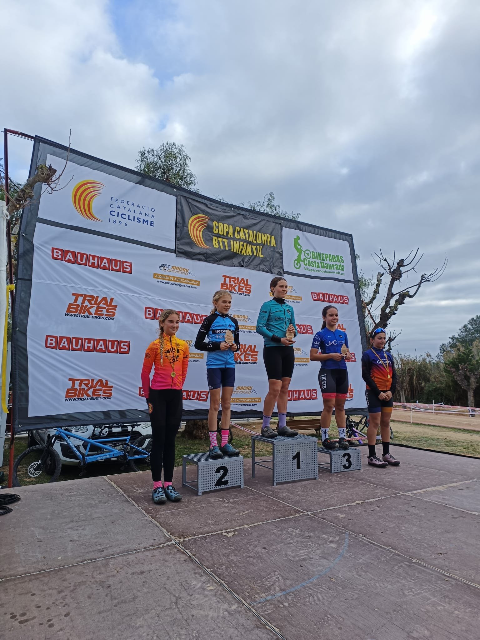 WhatsApp Image 2025-02-16 at 21.34.21