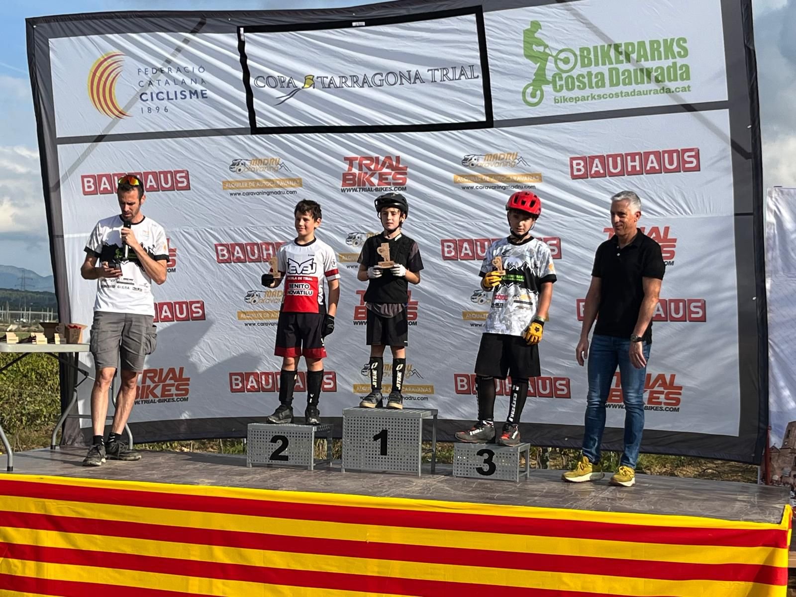 WhatsApp Image 2025-10-20 at 17.38.40 (2)